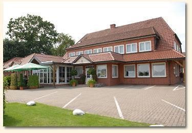 Land-Gut-Hotel Restaurant Kreuz Meyer Stuhr Kültér fotó