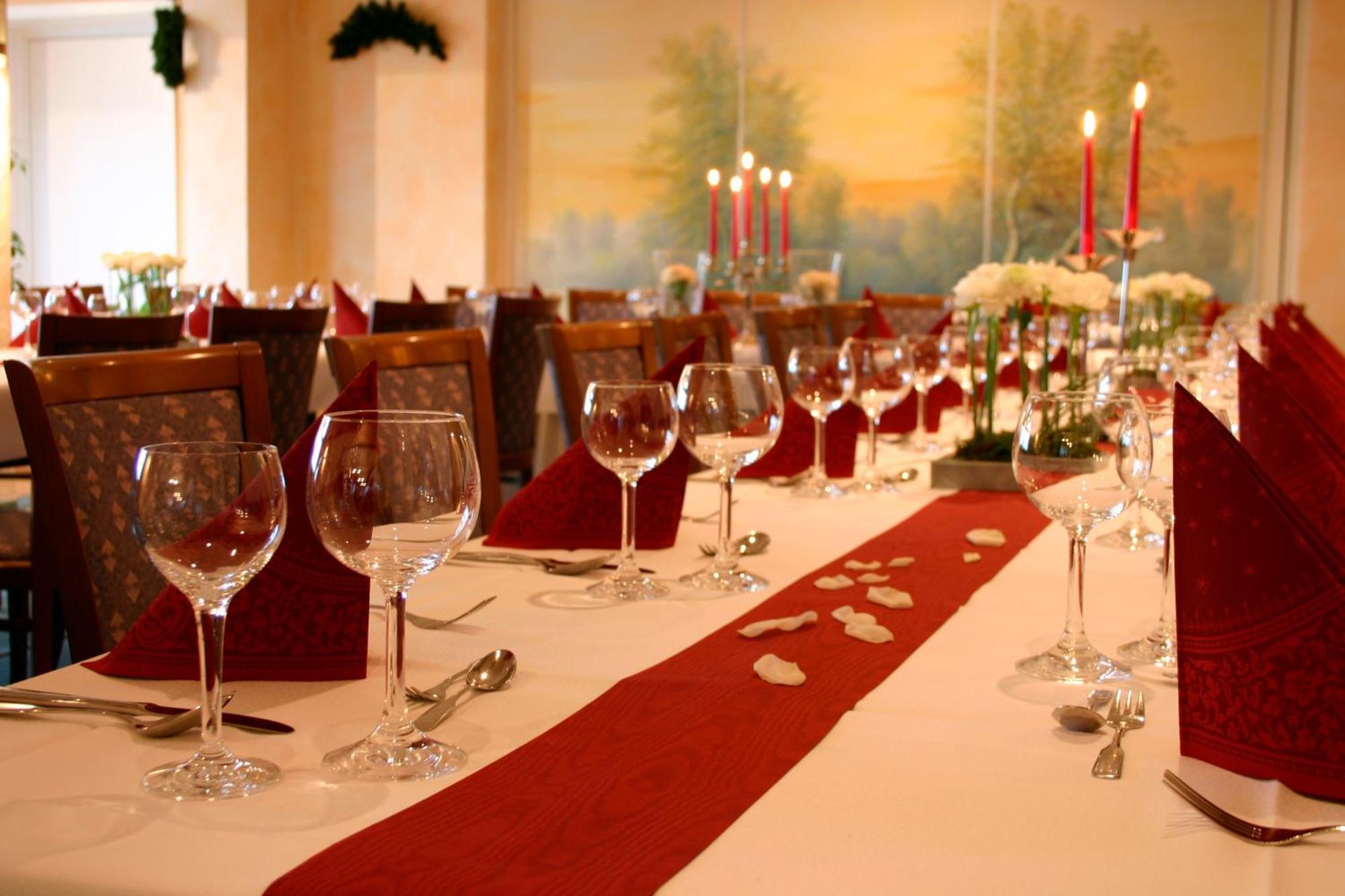 Land-Gut-Hotel Restaurant Kreuz Meyer Stuhr Kültér fotó